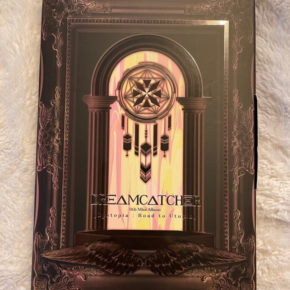 DREAMCATCHER 6TH MINI ALBUM - DYSTOPIA : ROAD TO UTOPIA K. VER (K-POP)